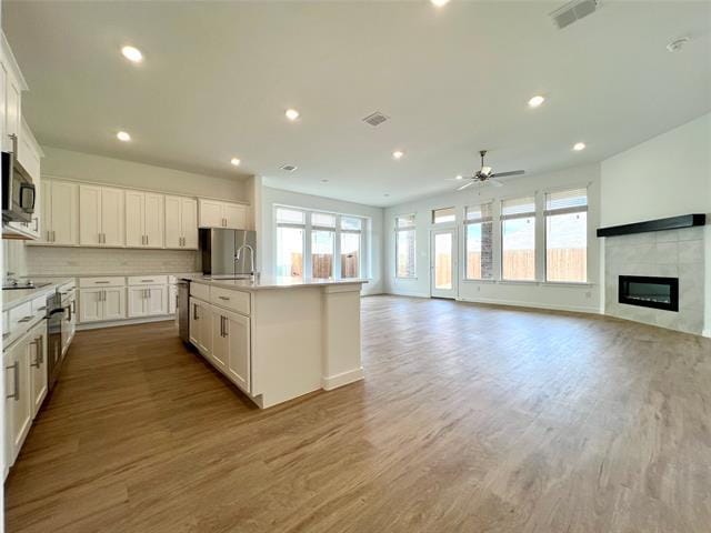 Building Photo - 130 Starfall Dr