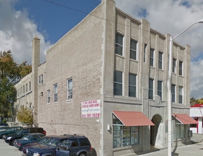 Primary Photo - Sheridan Apartments
