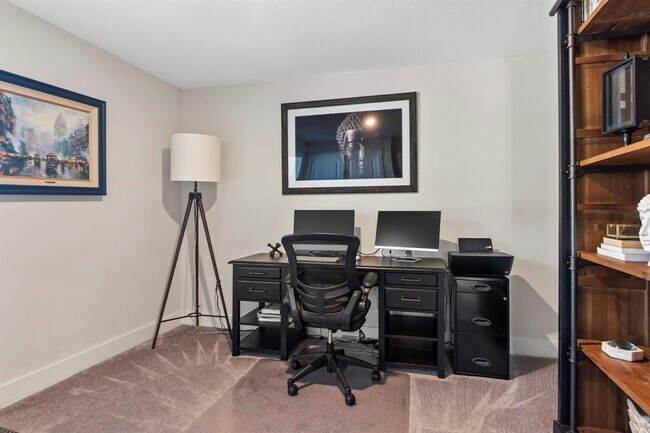 Building Photo - 7505 Belfair Ter