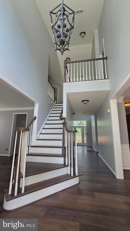 Building Photo - 7659 Shuttington Dr