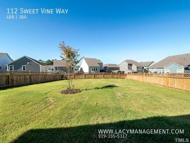 Building Photo - 112 Sweet Vine Wy