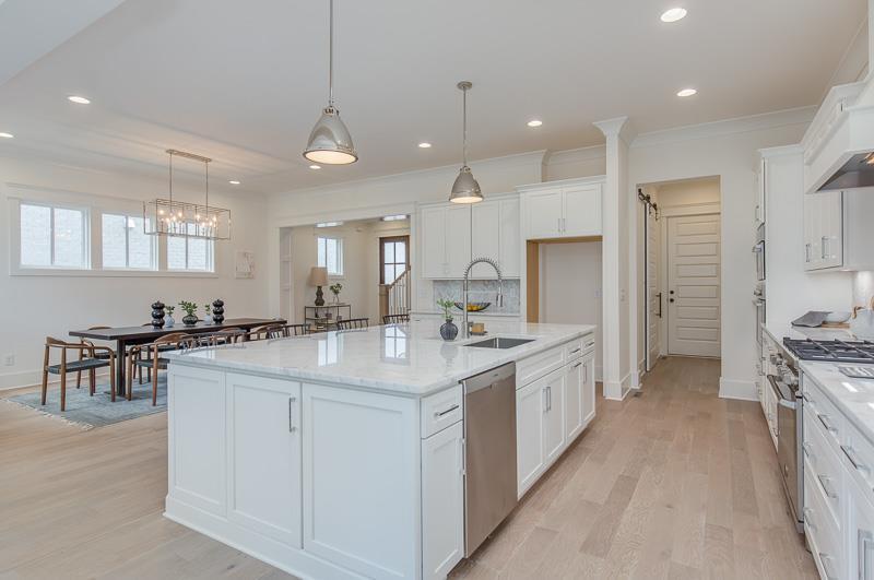 This photo is of a completed version of the same floor plan and same designer finishes - representative only. - 1945b Kimbark Dr