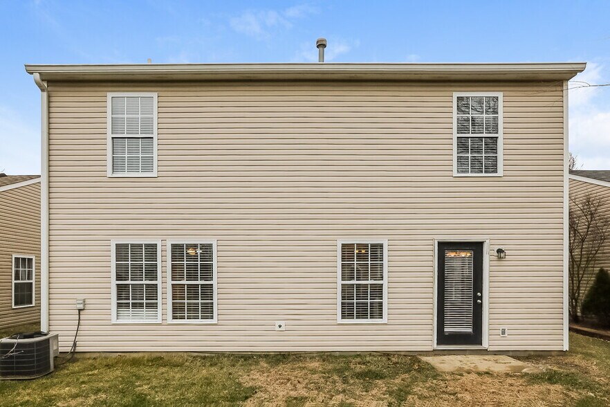 Building Photo - 6305 E Mariah Hill Ln