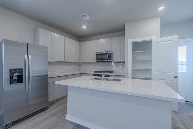 Building Photo - 13323 Prado Rdg Ln