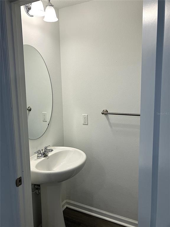 Building Photo - 38061 Elby Ln