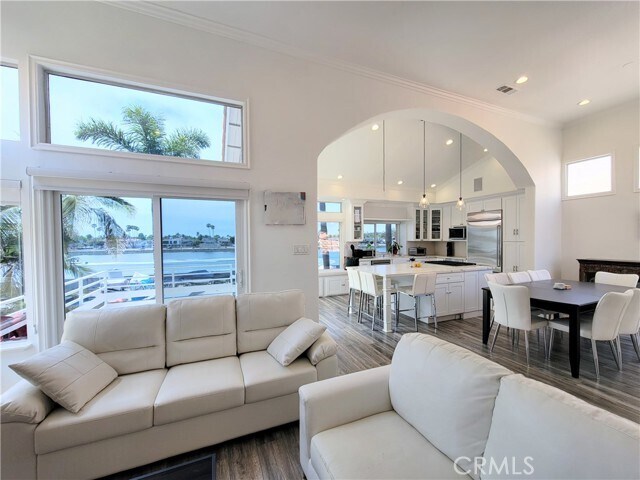 Building Photo - 5532 Spinnaker Bay Dr