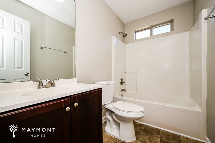 Building Photo - 1195 Foxwood Dr