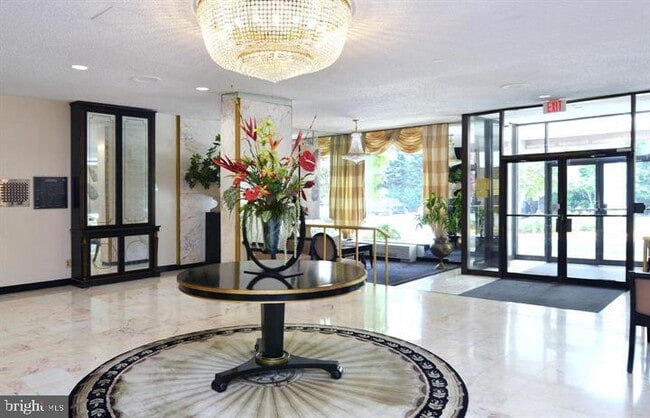 Building Photo - 11801 Rockville Pike