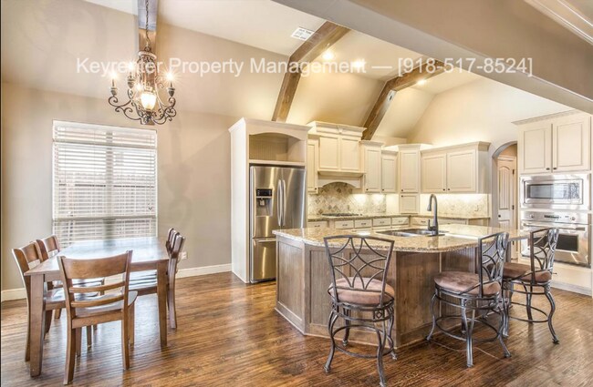 Building Photo - 5 Bed 4 Bath Rental Home Bixby