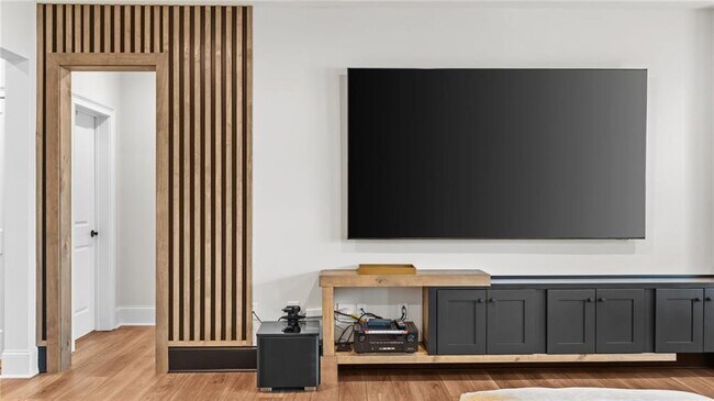 Building Photo - 4967 Concert Ln