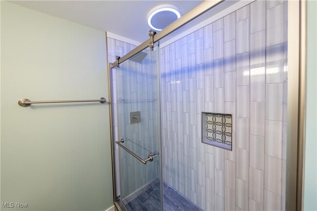 Building Photo - 99 Smith St