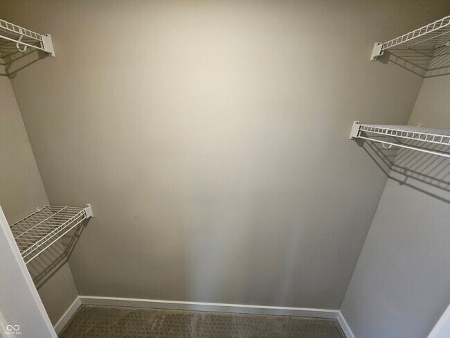 Building Photo - 228 Oakhurst Wy