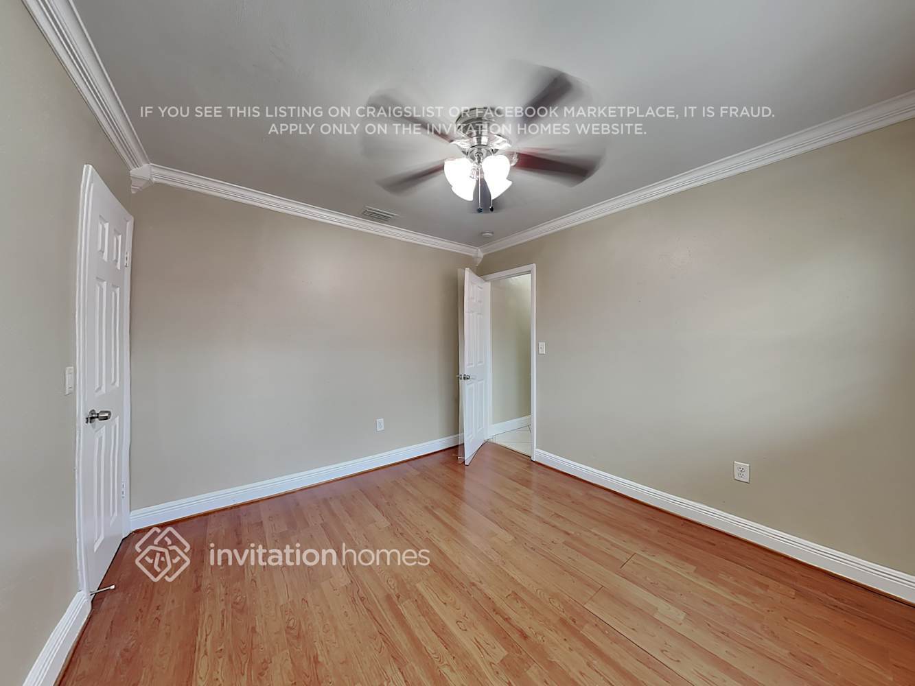 Building Photo - 7041 SW 27th St