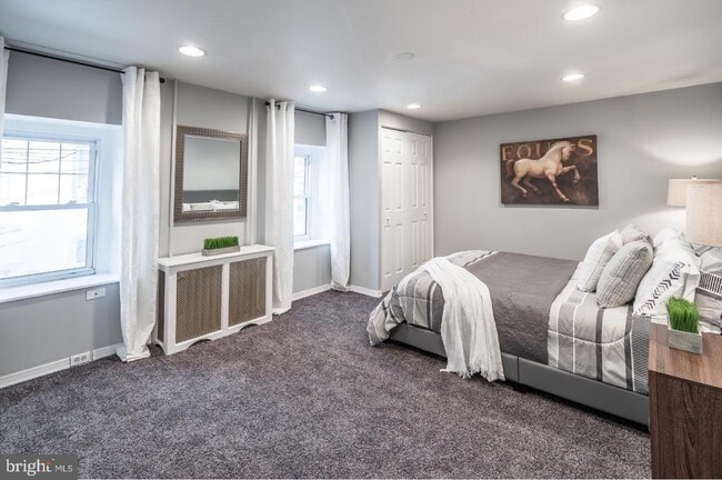 Building Photo - 132 Krams Ave