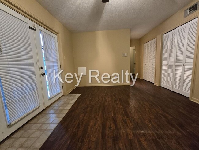 Building Photo - 4502 Parliament Dr