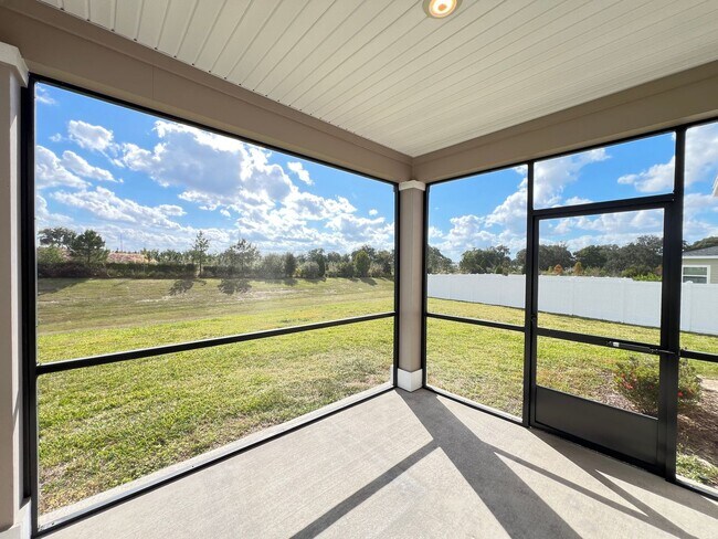 Building Photo - Awesome 3 BD/2BA Home in Beautiful Ocala!!!