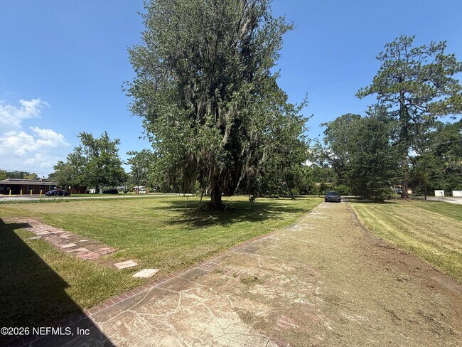 Building Photo - 6006 Catoma St