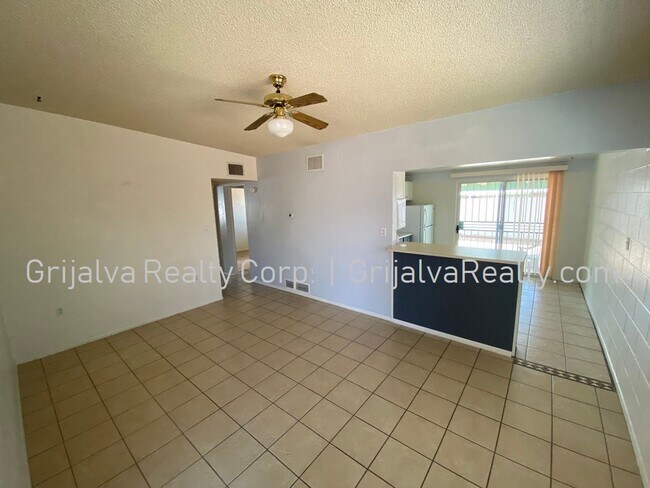 Building Photo - 2849 N Eastgate Dr