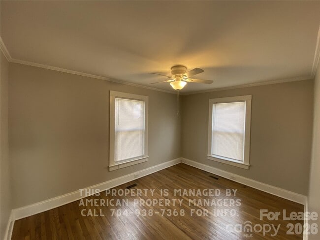 Building Photo - 503 E 22nd St