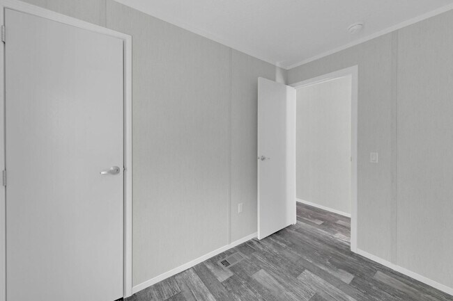 Building Photo - BRAND NEW 3 BR 2 BATH LUXURY MOBILE HOME