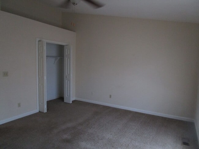 Building Photo - 605 Archdale Dr