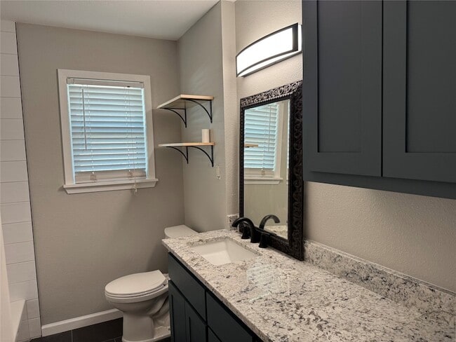 Building Photo - 11321 Wyatt St