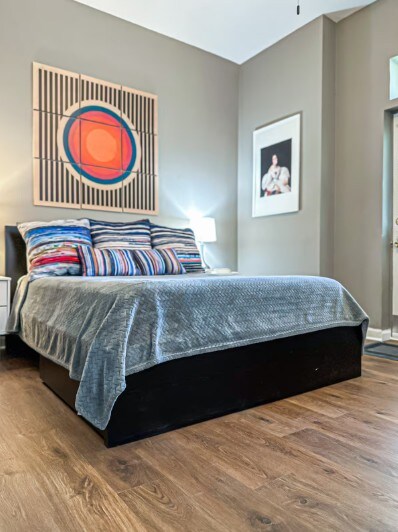 Building Photo - 805 Scott St