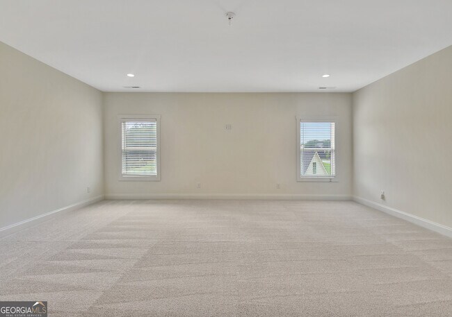 Building Photo - 255 Cicely Wy