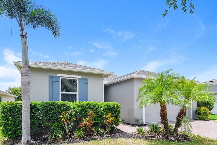 Building Photo - 3231 Bayou Ln