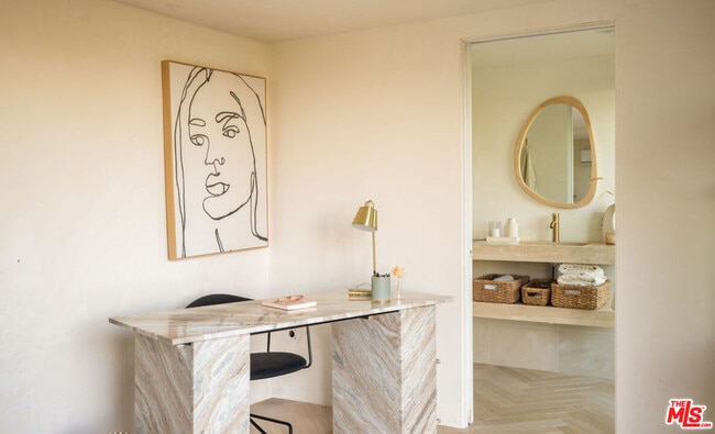 Building Photo - 3382 Scadlock Ln