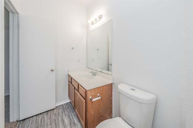 Building Photo - 703 Donny Brook Dr