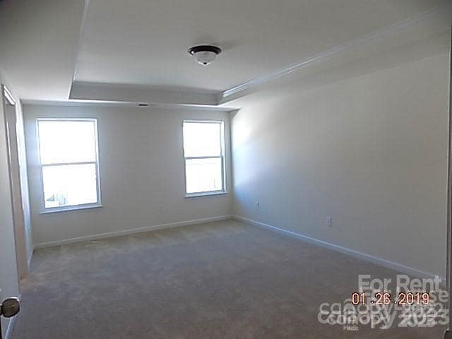 Building Photo - 15027 Savannah Hall Dr