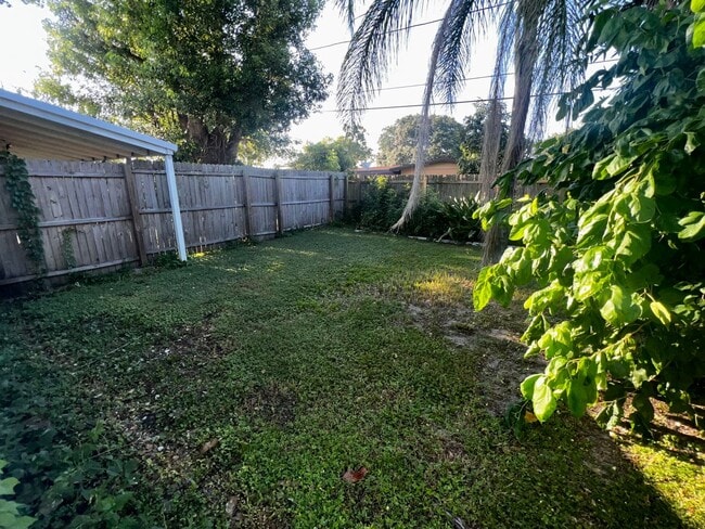 Building Photo - 8362 Cristobal Cir