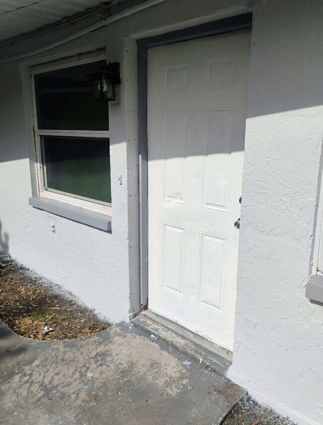 Building Photo - 6232 62nd Ave N