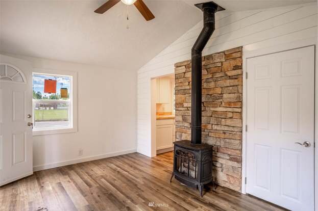 Building Photo - 926 Austin Ave