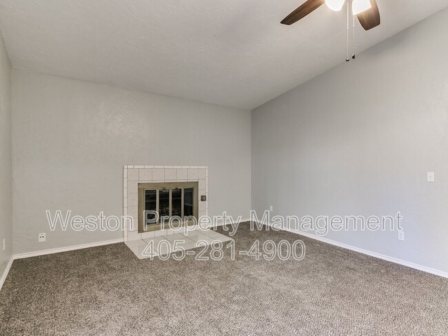 Building Photo - 230 W Apple Branch Way