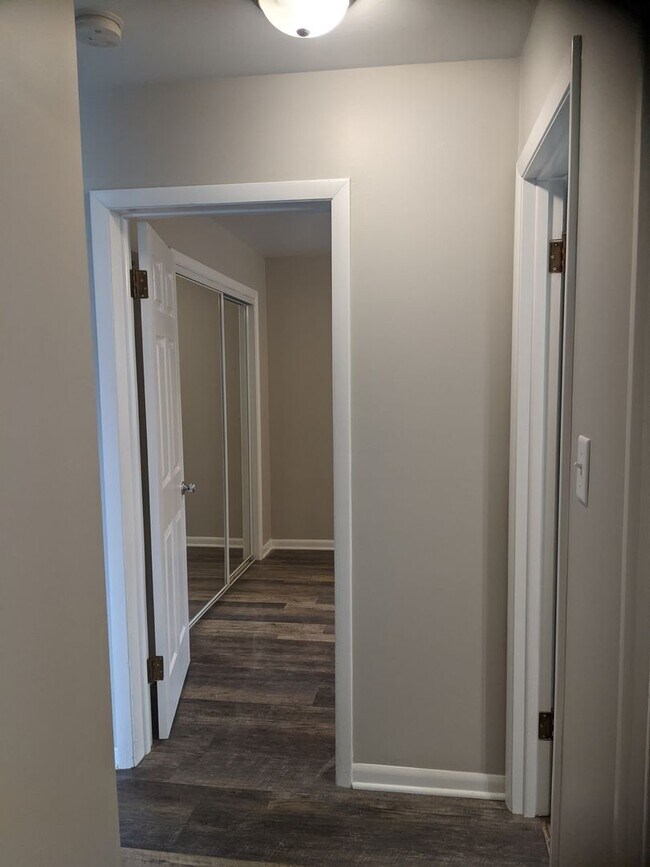 Building Photo - 620 Kungs Way