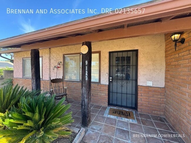Building Photo - 9125 Heatherdale St