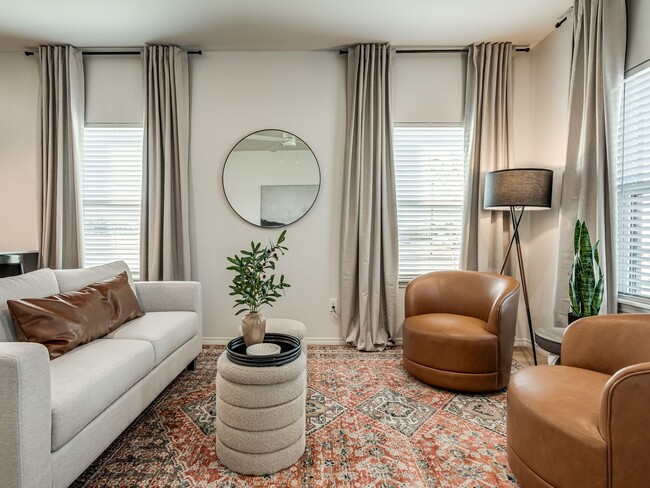 Building Photo - Glenhaven Townhomes