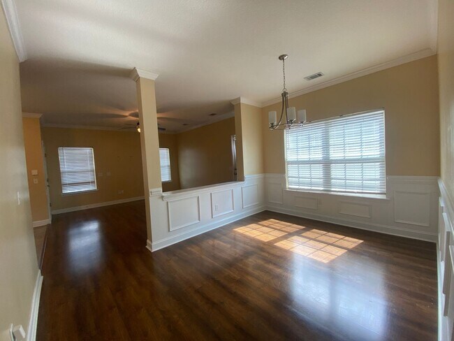 Building Photo - 116 Brasher Dr