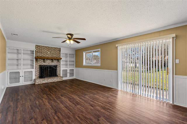 Building Photo - 6305 Chapman Dr