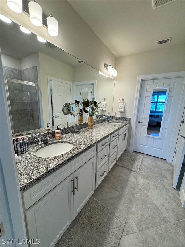 Building Photo - 5690 Mayflower Way