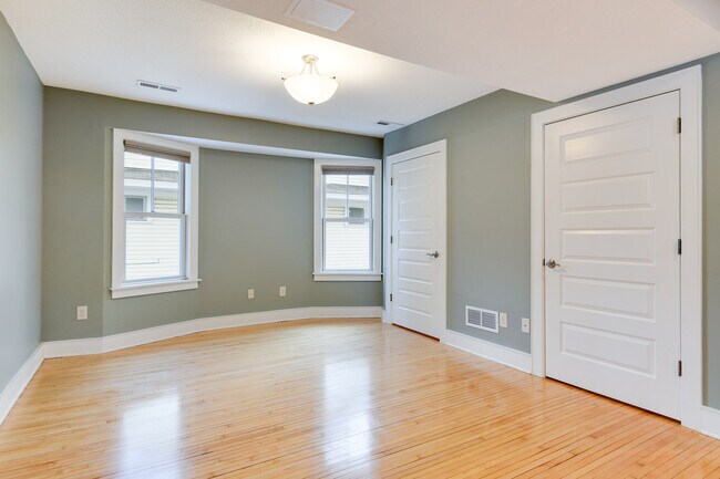 Building Photo - 1397 Englewood Ave