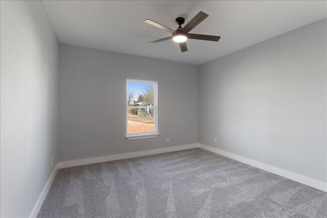 Building Photo - 2355 Co Rd 376