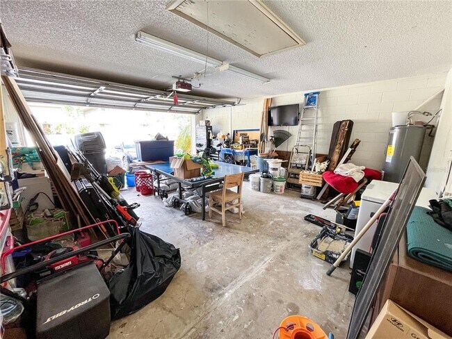 Building Photo - 3747 Okeechobee Cir