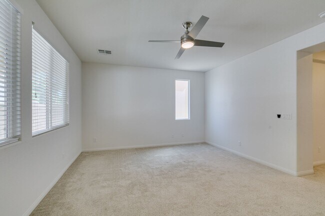 Building Photo - 12056 La Palmera Ave