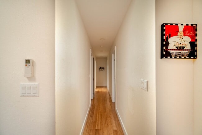 Building Photo - WAHIAWA TOWN: 4-BED, 2-BATH AVAILABLE EARLY NOV!