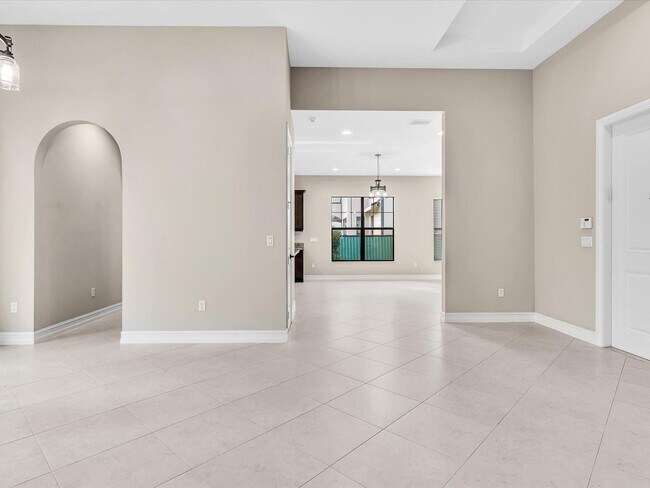 Building Photo - 10630 SW 55th St