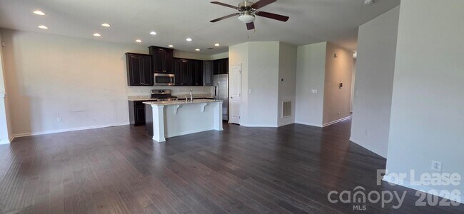 Building Photo - 7347 Raylee Ave SW