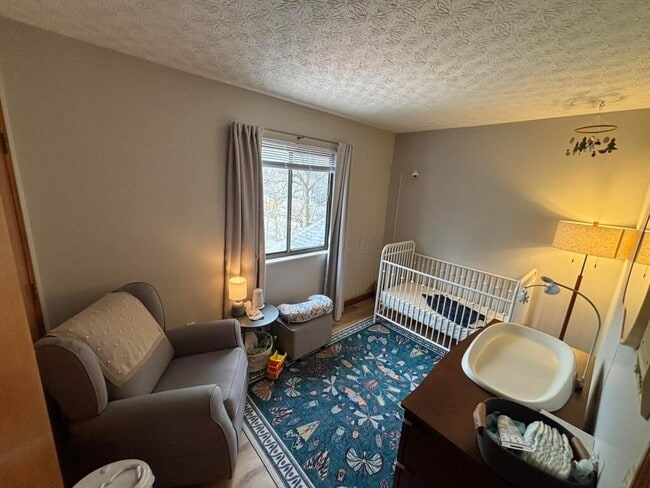 Building Photo - 615 Ozem Gardner Way